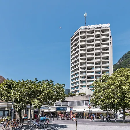 Metropole Hotel 4*