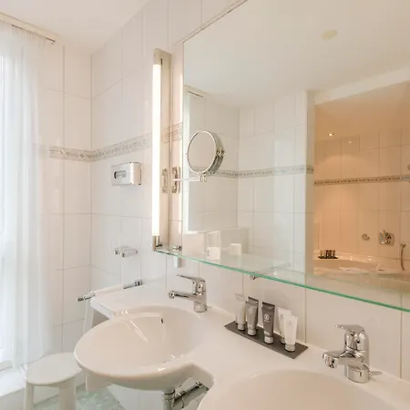Hotel Metropole 4*