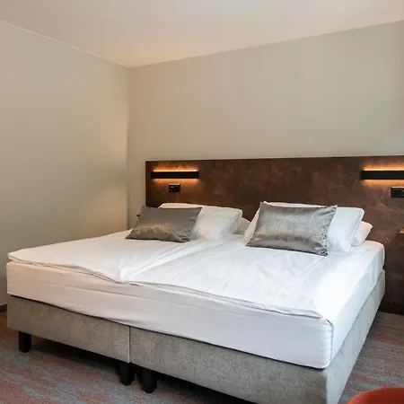 Hotel Metropole 4*