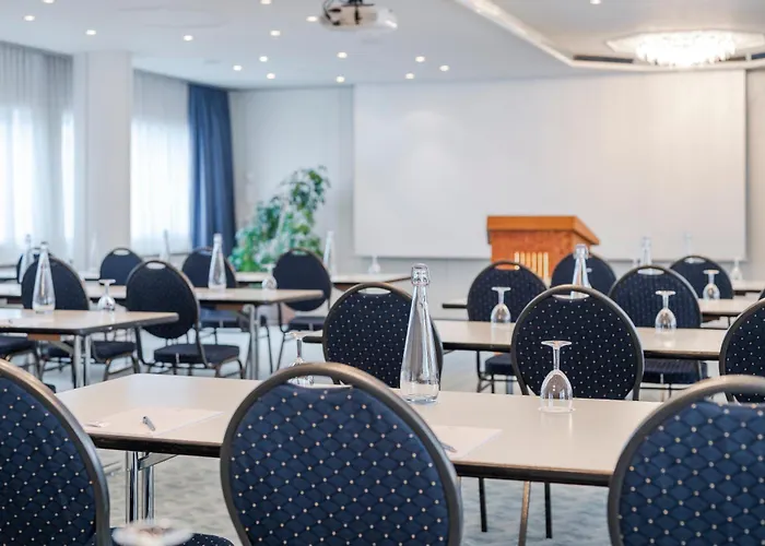 Metropole 因特拉肯