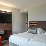 Metropole Hotell 4*