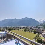 Metropole 4*