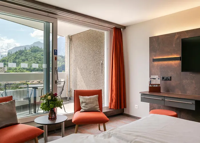 فندق Metropole 4*